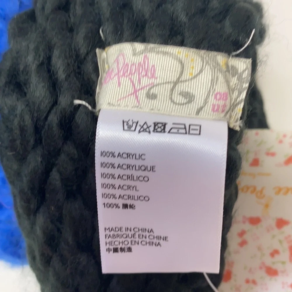 Free People Cozy Up Pom Beanie blue black NWT